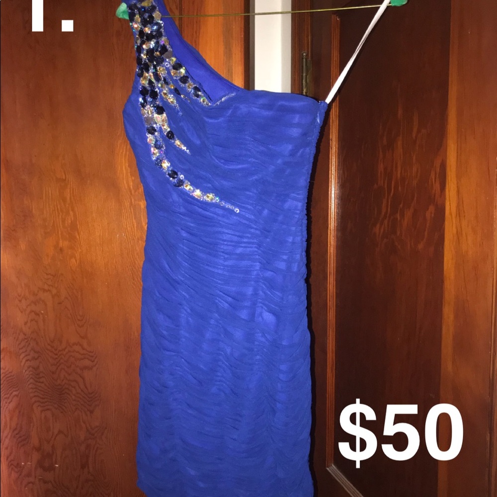 Short homecoming dress